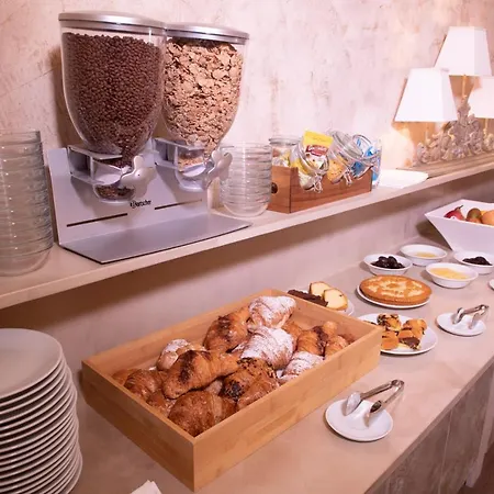 Della Rosa Hotel 3*