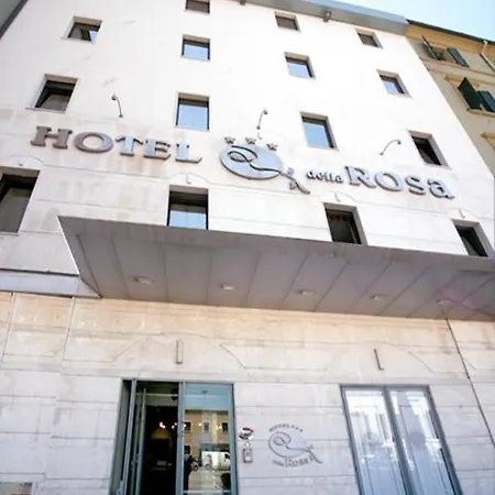 Hotel Della Rosa 3*